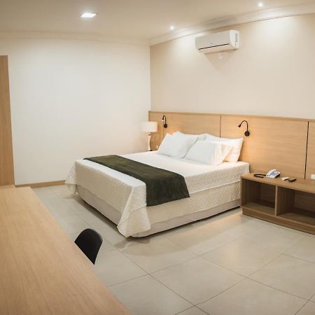 Grande Hotel 구아라푸아바 외부 사진